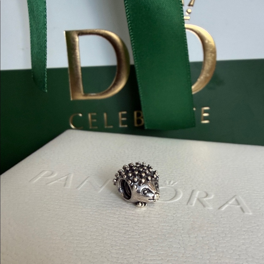 Pandora Silver Hedgehog Charm RARE VINTAGE RETIRED